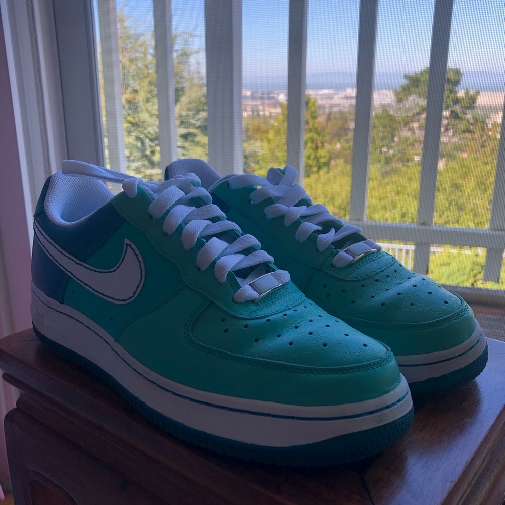 Nike Air Force 1